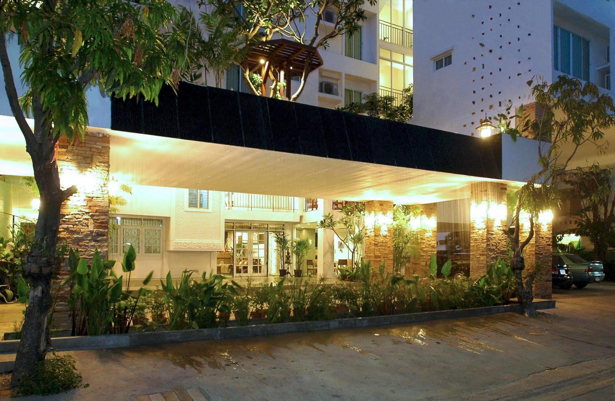 Bansabai Hostelling International Bangkok Eksteriør billede