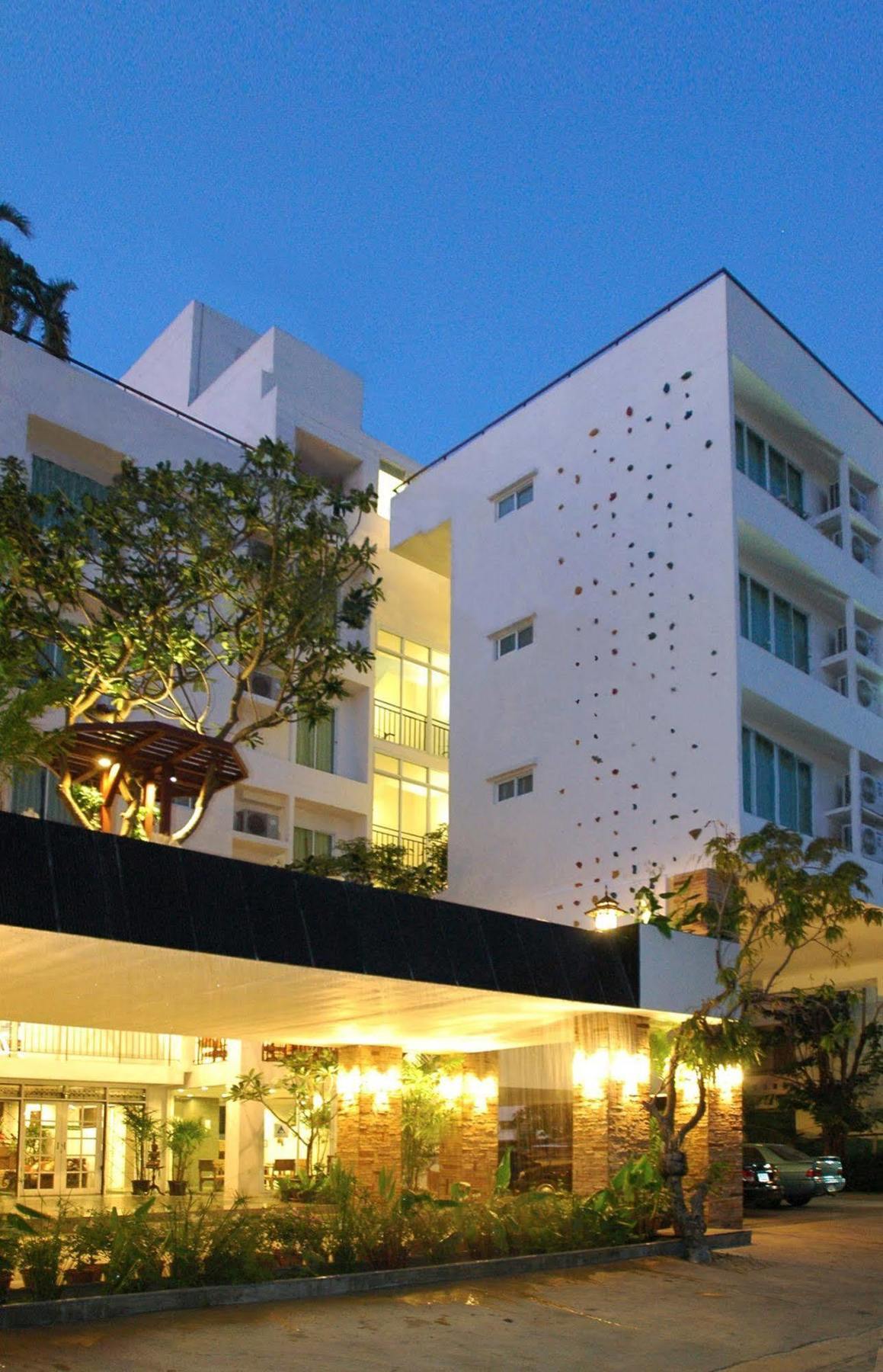 Bansabai Hostelling International Bangkok Eksteriør billede